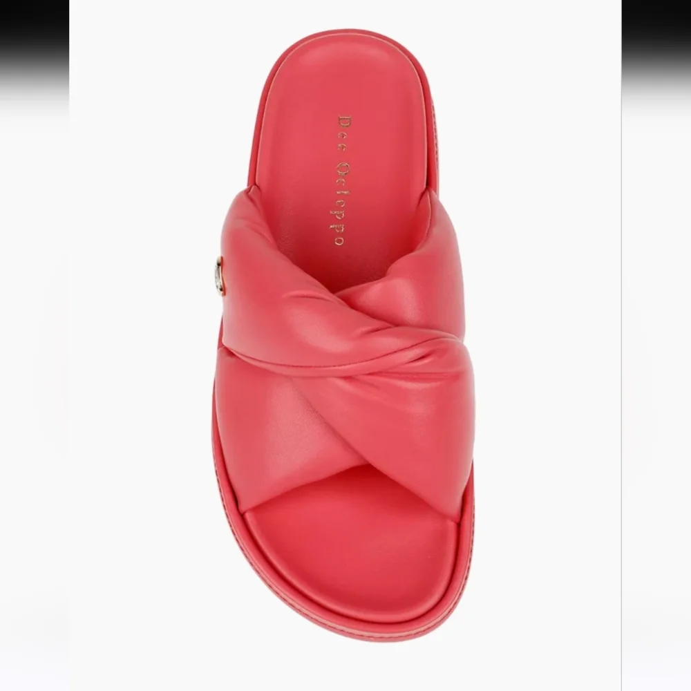 Dee Ocleppo Milan Leather Slides. Sz 7.5 NiB‎